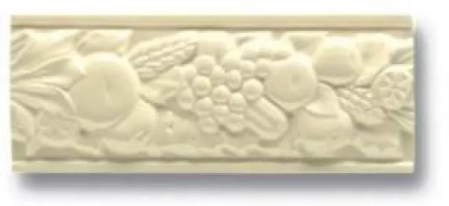 Плитка Бордюр Ceramiche Grazia Boiserie Robbiana Beige Craquele 20x8 ROB02